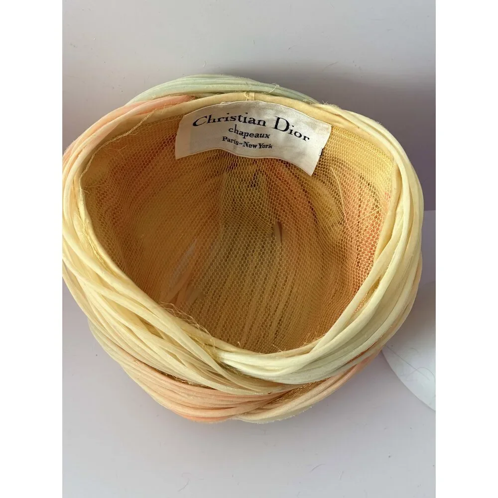 Vintage 1950s Christian Dior Chapeaux Silk Wrapped Turban Hat – Peach Ivory Cou